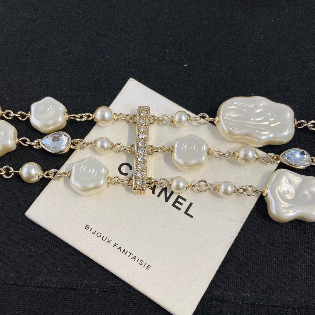 Chanel Pearl Sweater Necklace Choker