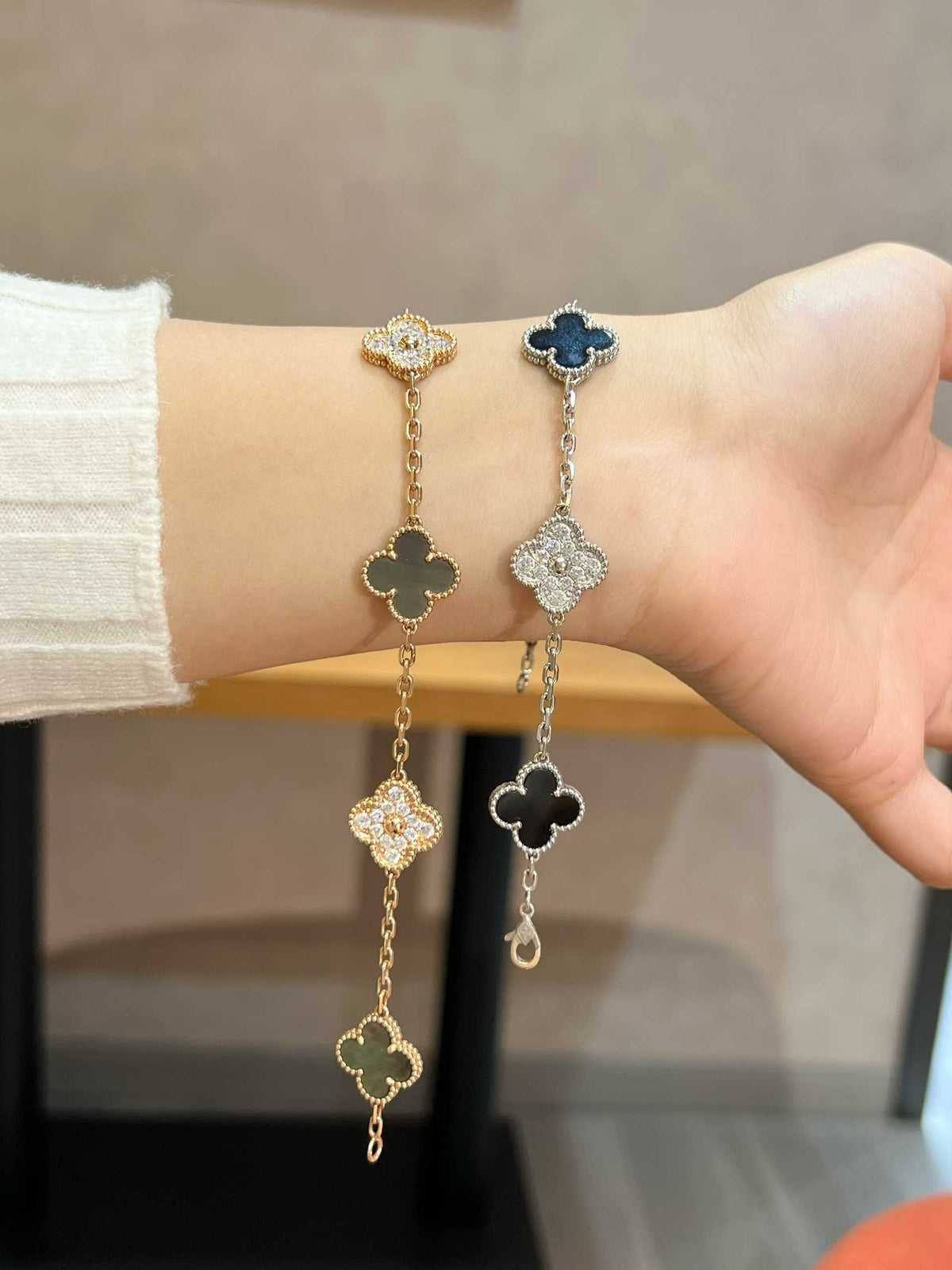 VCA VINTAGE ALHAMBRA BRACELET5 MOTIFS DIAMONDS ONYX 18K WHITE GOLD