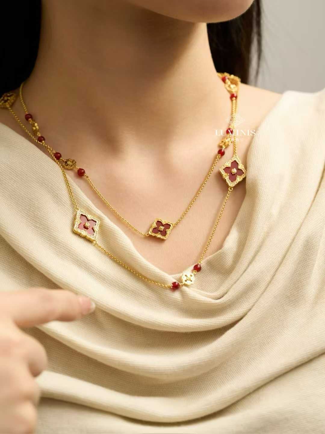 Lux Buccellati Gold Necklace