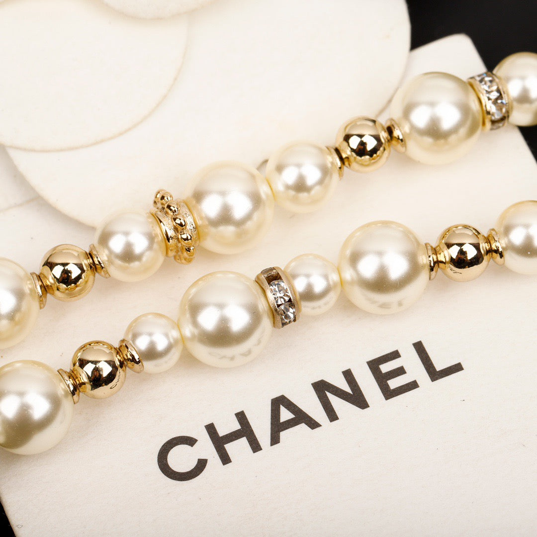 Chanel Pearl Star Waist Chain