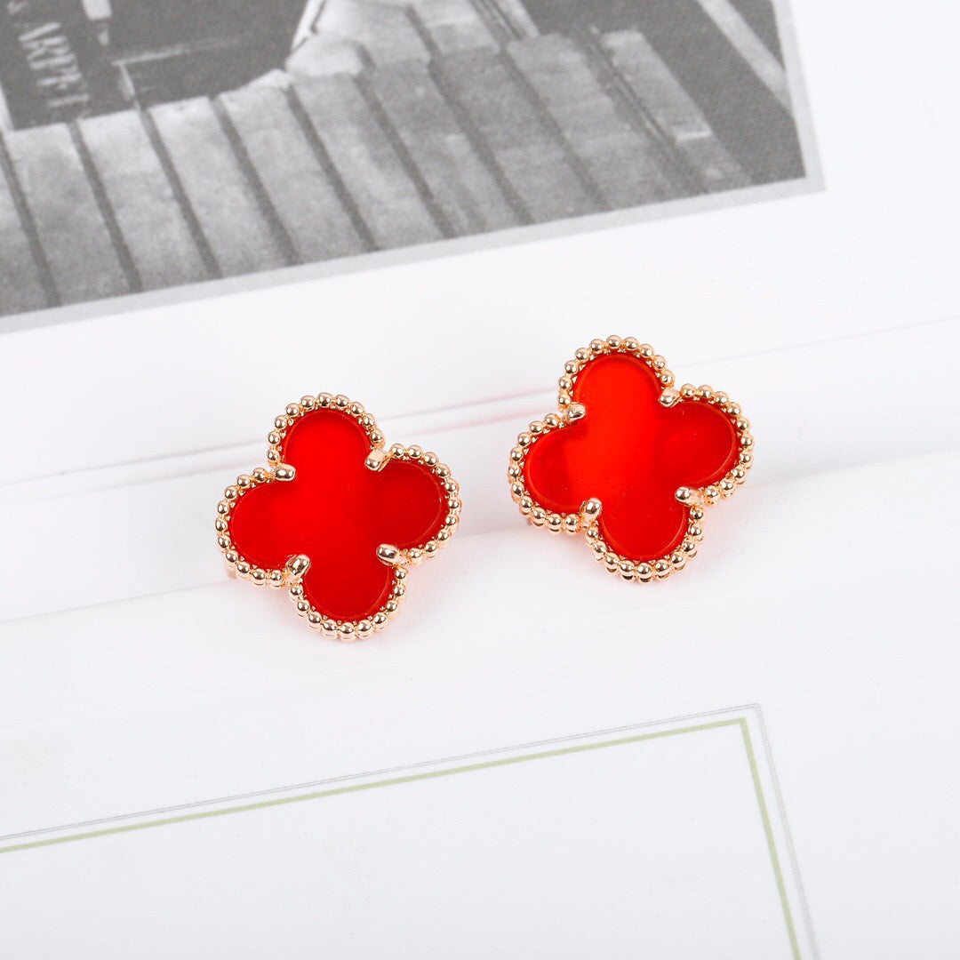 VCA Clover Earstud